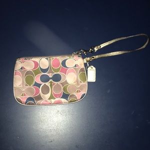 wristlet
